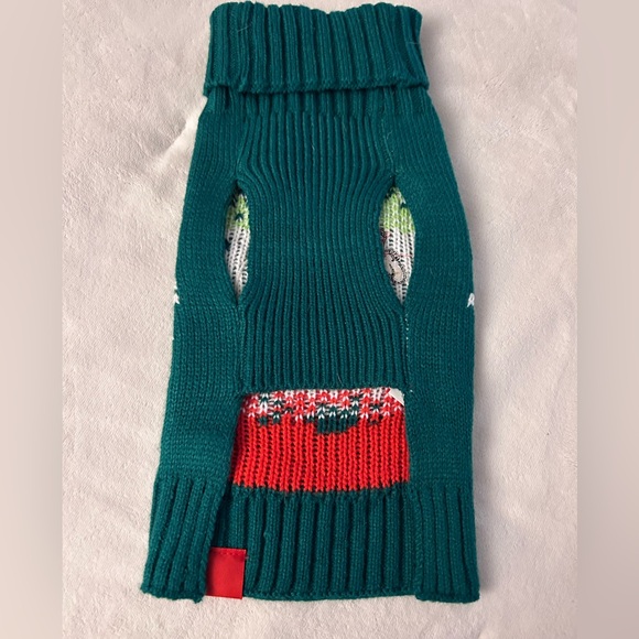 Host pick🎉Grinch size X-small pet sweater, super cute NWT - Picture 5 of 9